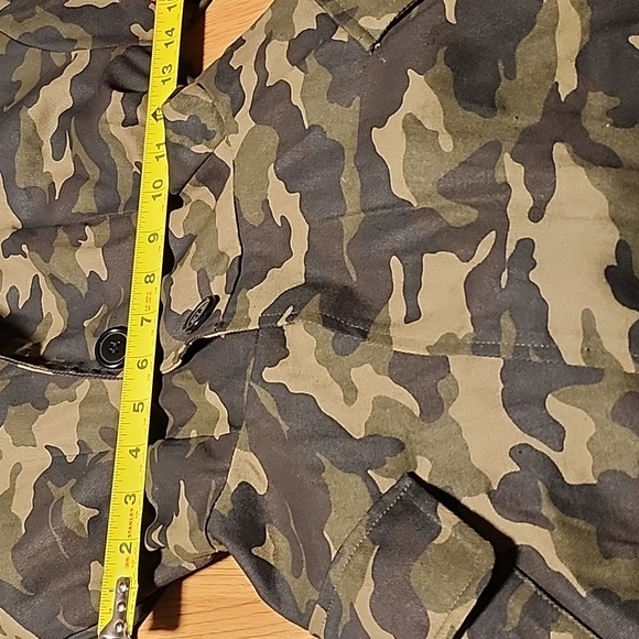 Jacket - Picture 6 of 6